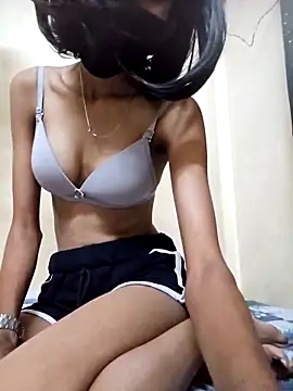 xnmx26 online show from November 17, 2025, 6:17 am