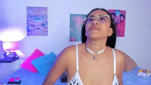 tyra bankss  online show from November 26, 2025, 3:06 am