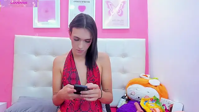 Macarena 05 online show from November 13, 2025, 1:53 am