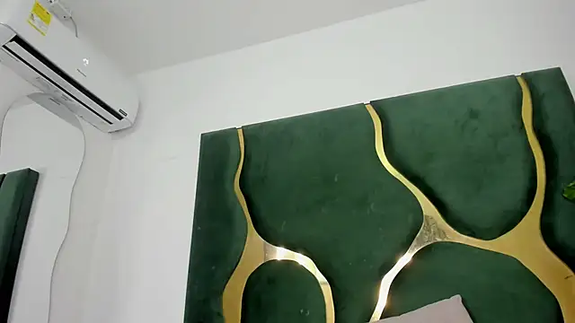 Snapshot of noa_roseasm chatting on March 26, 2026, 12:58 pm noa roseasm online show from March 26, 2026, 12:58 pm