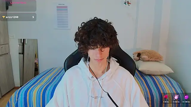 Nude Boy18 online show from February 24, 2026, 2:34 am