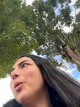 Snapshot of Dulce_1408 chatting on November 19, 2025, 7:36 pm Dulce 1408 online show from November 19, 2025, 7:36 pm