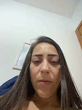 lucioliveira online show from March 8, 2026, 11:24 am