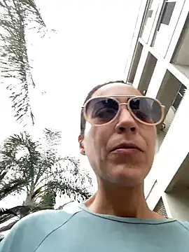 Snapshot of lucioliveira chatting on May 14, 2026, 12:46 pm lucioliveira online show from May 14, 2026, 12:46 pm