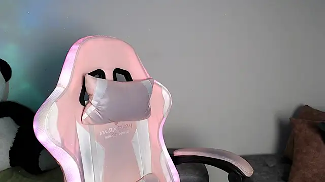 sophiadaza666 online show from July 9, 2026, 11:04 pm