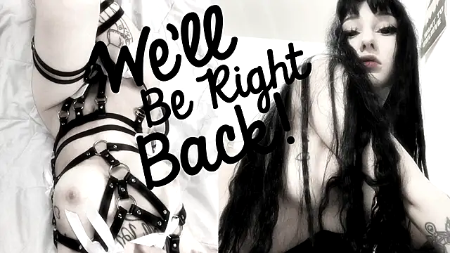 Snapshot of Crystal_somnia chatting on November 24, 2025, 9:04 pm Crystal somnia online show from November 24, 2025, 9:04 pm