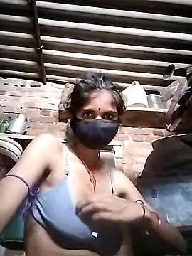 Snapshot of Joshi_Love143 chatting on November 2, 2025, 5:12 am Joshi Love143 online show from November 2, 2025, 5:12 am