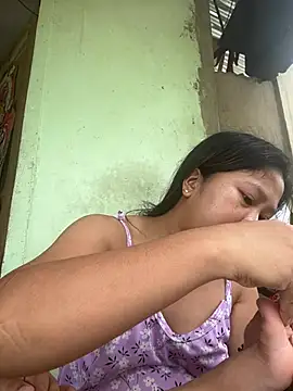 Pilipinalyn23 online show from August 9, 2026, 3:23 am
