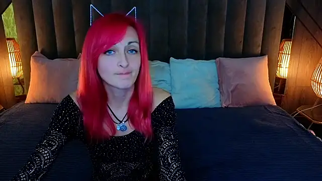 Snapshot of BrandyBloom chatting on November 8, 2025, 1:58 pm BrandyBloom online show from November 8, 2025, 1:58 pm