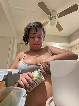 allybluee777 online show from June 20, 2026, 3:55 am