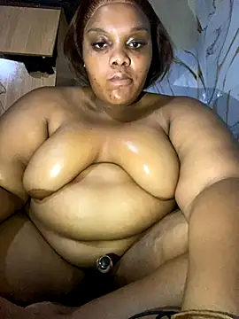 Snapshot of chubbybbw18 chatting on October 16, 2025, 7:55 pm chubbybbw18 online show from October 16, 2025, 7:55 pm