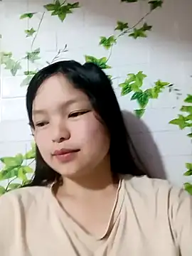 XoiXoi232 online show from May 2, 2026, 1:33 am