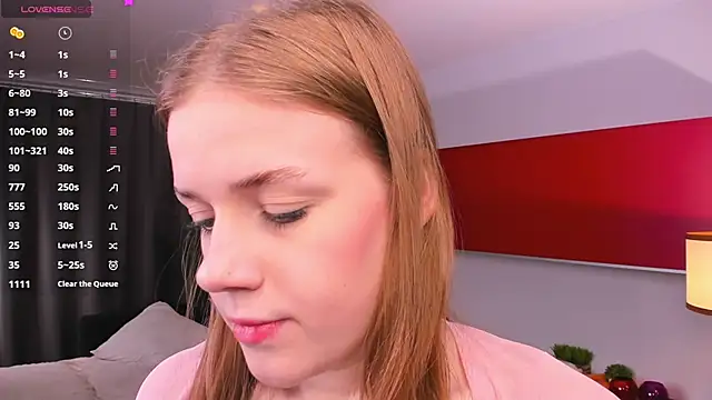 OdellaFrake online show from May 17, 2026, 7:47 pm