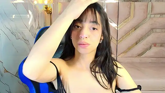 Snapshot of zoe_r_ chatting on September 10, 2025, 3:05 am zoe r online show from September 10, 2025, 3:05 am