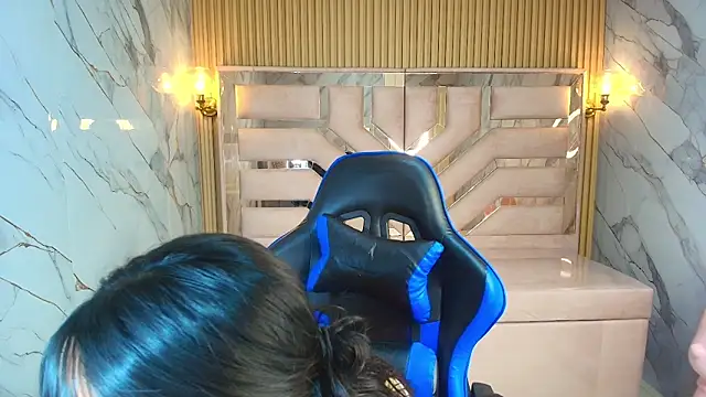 Snapshot of zoe_r_ chatting on November 28, 2025, 3:17 am zoe r online show from November 28, 2025, 3:17 am