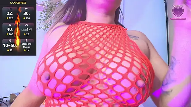 LindaaEvanss online show from September 24, 2025, 9:43 pm