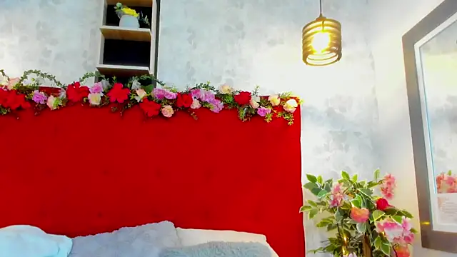 Snapshot of Kloeh_Star chatting on November 24, 2025, 7:47 pm Kloeh Star online show from November 24, 2025, 7:47 pm