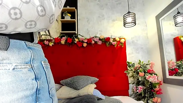 Snapshot of Kloeh_Star chatting on March 7, 2026, 9:31 pm Kloeh Star online show from March 7, 2026, 9:31 pm