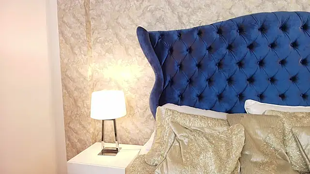 ValentiinaCruz online show from January 13, 2026, 8:57 pm