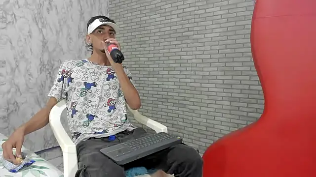 Sexvergon 26 online show from November 30, 2025, 7:36 pm