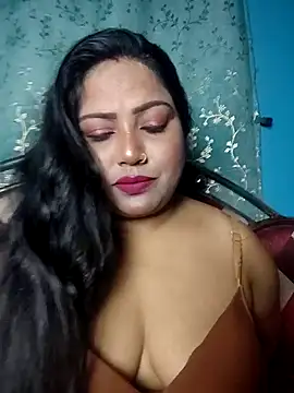 hornypriya696 online show from January 18, 2026, 6:44 pm
