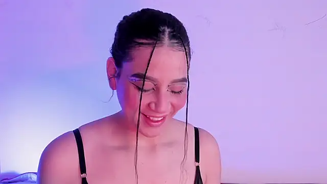 Snapshot of Megan_Luxe chatting on February 22, 2026, 4:59 am Megan Luxe online show from February 22, 2026, 4:59 am