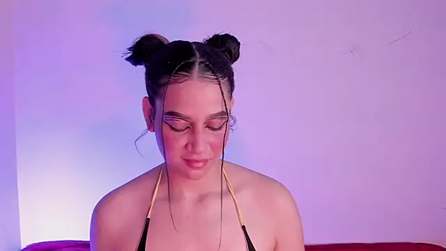 Snapshot of Megan_Luxe chatting on March 5, 2026, 6:10 am Megan Luxe online show from March 5, 2026, 6:10 am