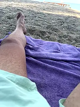 Snapshot of Jonypink10 chatting on November 2, 2025, 12:32 pm Jonypink10 online show from November 2, 2025, 12:32 pm