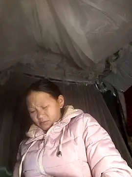 MaiHoa69 online show from December 19, 2025, 12:58 am