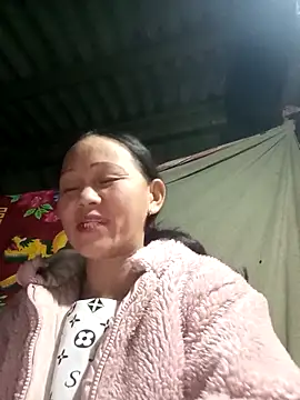 Snapshot of MaiHoa69 chatting on November 23, 2025, 1:21 pm MaiHoa69 online show from November 23, 2025, 1:21 pm