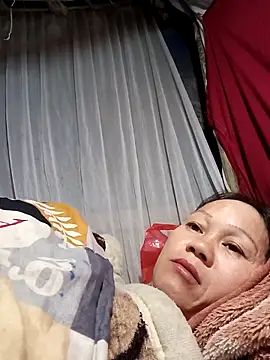 Snapshot of MaiHoa69 chatting on November 4, 2025, 6:33 pm MaiHoa69 online show from November 4, 2025, 6:33 pm