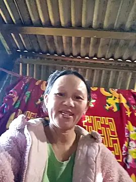 Snapshot of MaiHoa69 chatting on November 15, 2025, 2:48 am MaiHoa69 online show from November 15, 2025, 2:48 am