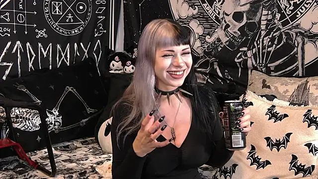 Snapshot of Paige_Turner chatting on May 8, 2026, 1:09 am Paige Turner online show from May 8, 2026, 1:09 am