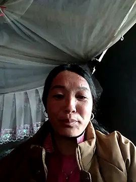 Bliss rose online show from March 23, 2026, 2:44 am