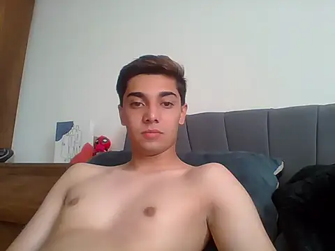 Snapshot of Linkimoli chatting on June 5, 2026, 7:19 pm Linkimoli online show from June 5, 2026, 7:19 pm
