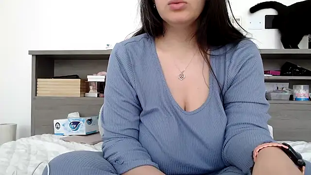 xxxmegamixxx online show from April 24, 2026, 7:32 am