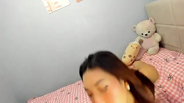 Snapshot of Anne_the_virgin chatting on December 4, 2025, 3:05 am Anne the virgin online show from December 4, 2025, 3:05 am