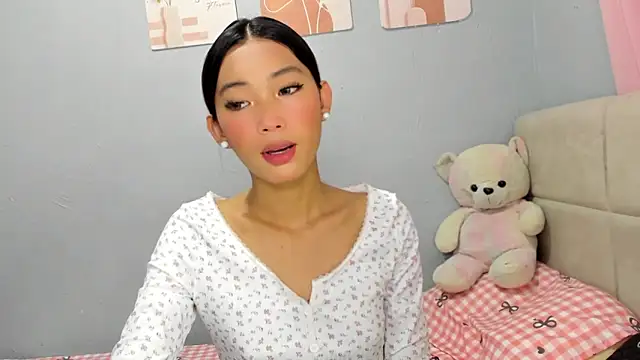 Snapshot of Anne_the_virgin chatting on November 15, 2025, 7:45 am Anne the virgin online show from November 15, 2025, 7:45 am