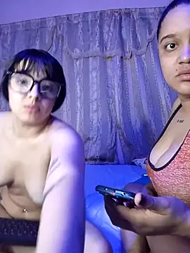 Snapshot of Sweet_Dirty_Baby chatting on October 3, 2025, 4:03 am Sweet Dirty Baby online show from October 3, 2025, 4:03 am