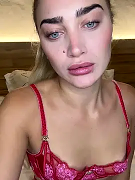 auriangel online show from September 19, 2025, 1:42 am