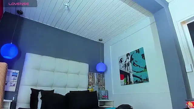 Snapshot of Yiyo10_ chatting on February 18, 2026, 5:16 am Yiyo10 online show from February 18, 2026, 5:16 am