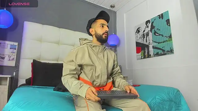 Snapshot of Yiyo10_ chatting on February 11, 2026, 3:50 am Yiyo10 online show from February 11, 2026, 3:50 am