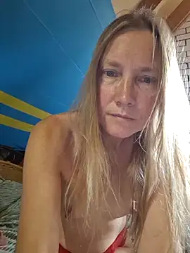 Snapshot of DutchButterfly chatting on May 27, 2026, 10:00 am DutchButterfly online show from May 27, 2026, 10:00 am