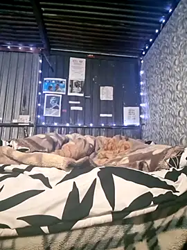 Snapshot of DxckMan3 chatting on December 2, 2025, 2:45 am DxckMan3 online show from December 2, 2025, 2:45 am