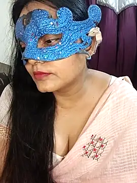 MEERAcle online show from March 15, 2026, 6:37 pm