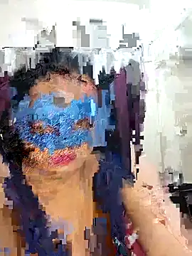 Snapshot of MEERAcle chatting on December 15, 2025, 2:23 pm MEERAcle online show from December 15, 2025, 2:23 pm