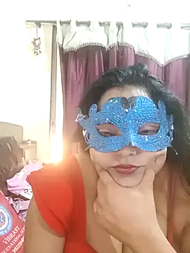 Snapshot of MEERAcle chatting on December 14, 2025, 8:42 am MEERAcle online show from December 14, 2025, 8:42 am