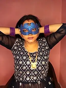 Snapshot of MEERAcle chatting on October 10, 2025, 1:23 pm MEERAcle online show from October 10, 2025, 1:23 pm