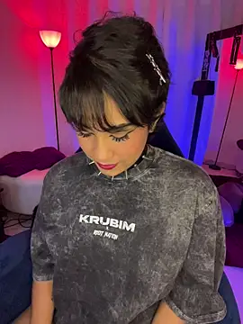 ZahaRose online show from January 11, 2026, 1:12 am