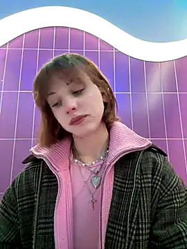 Snapshot of Only_April chatting on November 26, 2025, 8:36 am Only April online show from November 26, 2025, 8:36 am